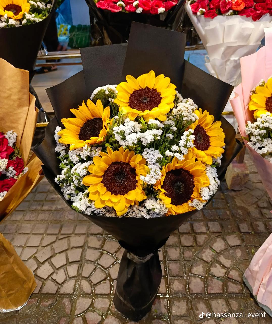 Crochet -Sunflowers - Image 4