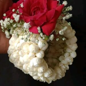 Special floral bracelet